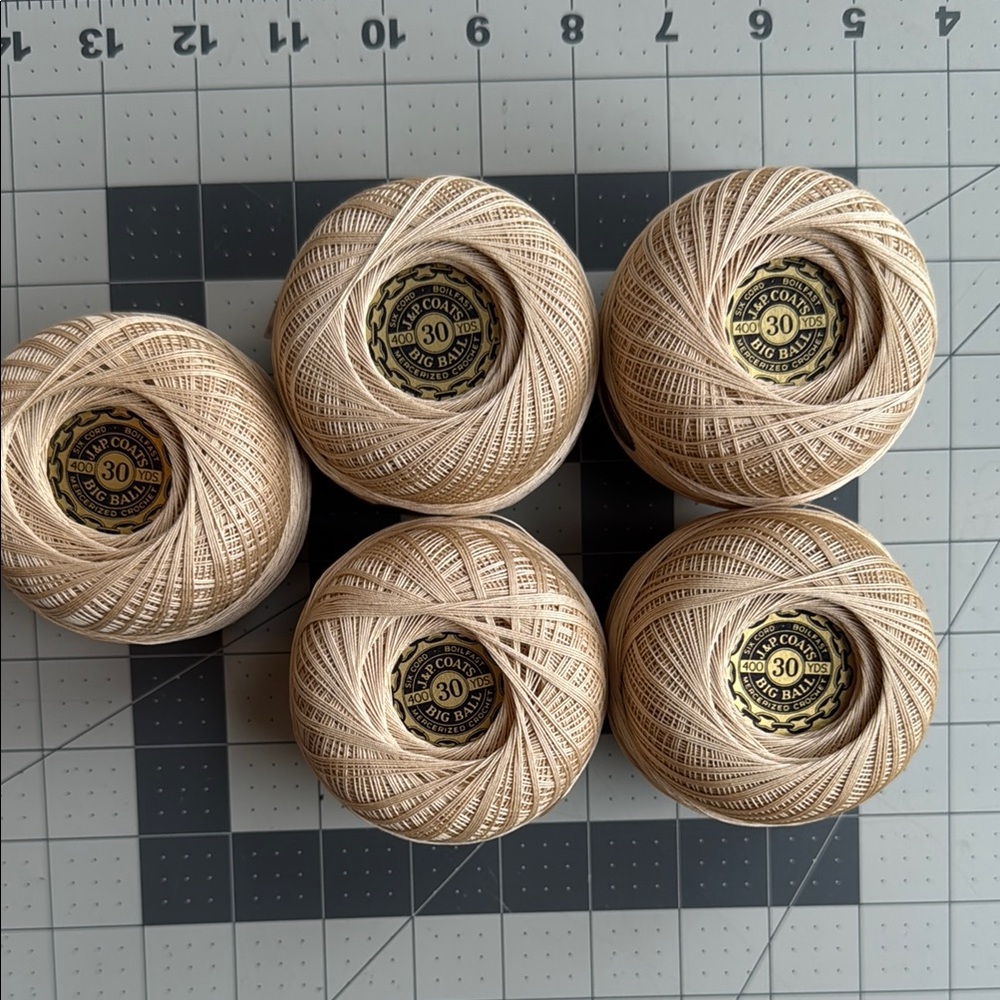 Vintage lot/5 J&P Coats crochet thread, six cord mercerized cotton, Ecru [61],